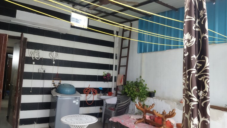 Exterior View, govindpuri 2 Bedroom 1400 Sq.Ft. Builder Floor In Govindpuri Delhi 8761905