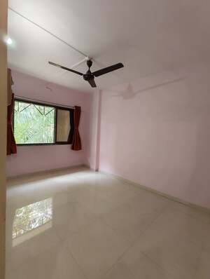 Room in 1 BHK Apartment at Krishna sthal Dwaraka 1, Mira Road – for Sale