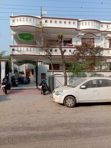 6+ BHK Independent House – Exterior View View at Vrindavan Yojna - for Rent