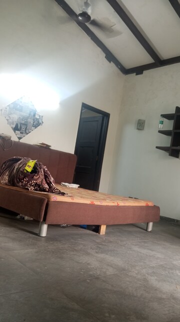 Living Room in 1 BHK Builder Floor at Sector 47 – for Rent