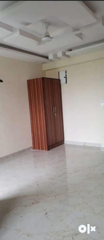 Room in 3 BHK Apartment at Ved Heights 18, Mansarovar Extension – for Rent