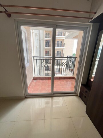Room in 3 BHK Apartment at Avalon Park At The Prestige City, Sarjapur Road – for Rent