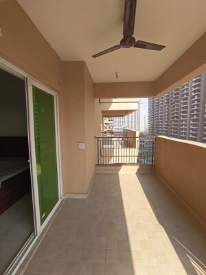 Kitchen in 3 BHK Apartment at Gaurs Siddhartham, Siddharth Vihar – for Sale