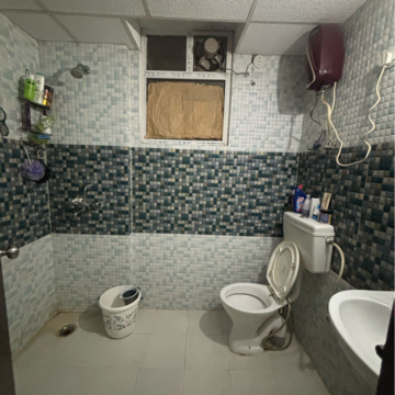 Bathroom in 2 BHK Apartment at Signature Global Andour Height, Sector 73 – for Rent
