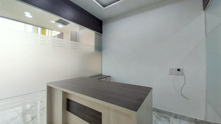 Kitchen, netaji subhash place Commercial Office Space 700 Sq.Ft. In Netaji Subhash Place Delhi 8761972