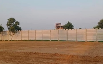 Land For Rent in Sector 63a