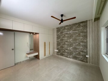Room in 4 BHK Villa at Valmark City Ville, Bannerghatta Road – for Rent