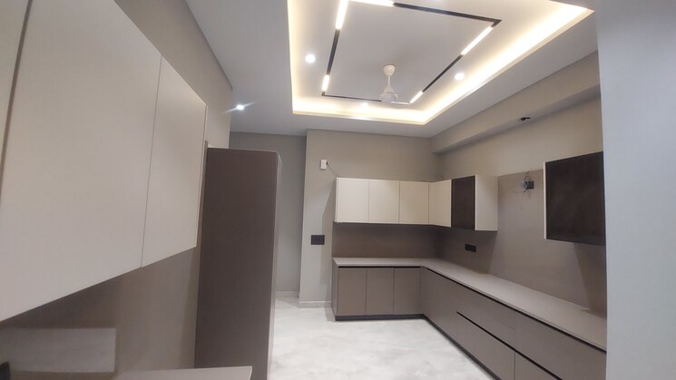 Kitchen, model town phase 2 4 Bedroom 450 Sq.Yd. Builder Floor In Model Town Phase 2 Delhi 8761977