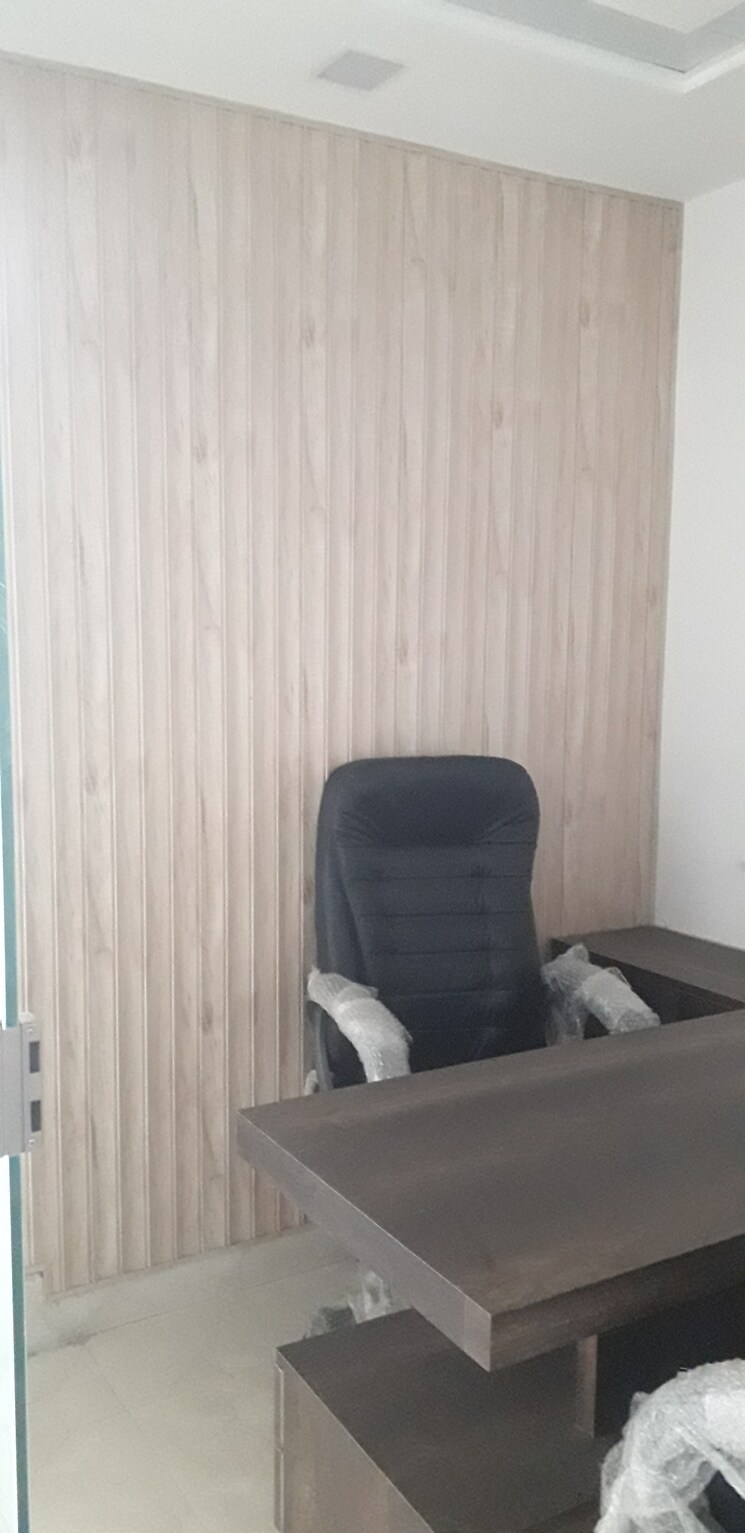 undefined, netaji subhash place Commercial Office Space 550 Sq.Ft. In Netaji Subhash Place Delhi 8761984