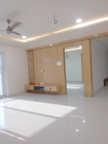 Room in 4 BHK Villa at Rajapushpa Open Skies, Kokapet – for Rent