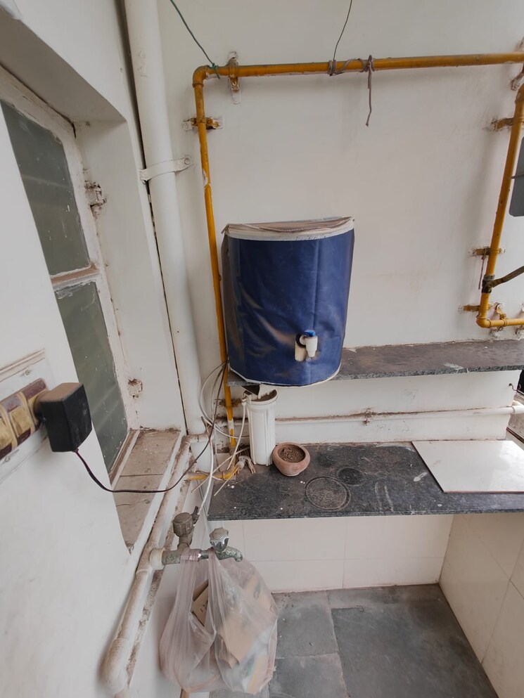 Kitchen, satellite 2 Bedroom 1180 Sq.Ft. Apartment In Satellite Ahmedabad 8760240