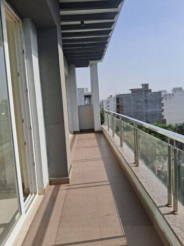 4 BHK Builder Floor – Exterior View View at Sector 81 - for Rent