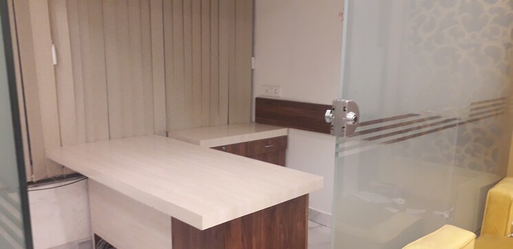 Bedroom, netaji subhash place Commercial Office Space 600 Sq.Ft. In Netaji Subhash Place Delhi 8762002