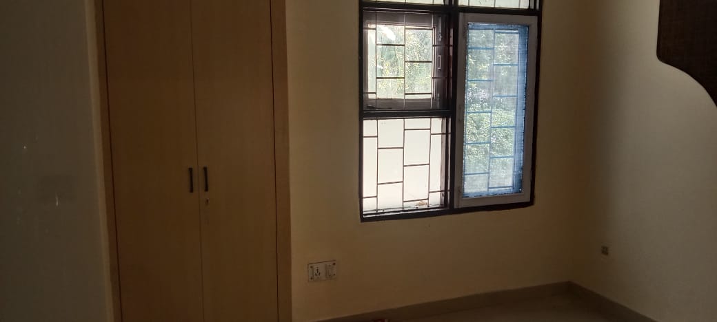 2 BHK Apartment For Rent in Agrsen Apartment