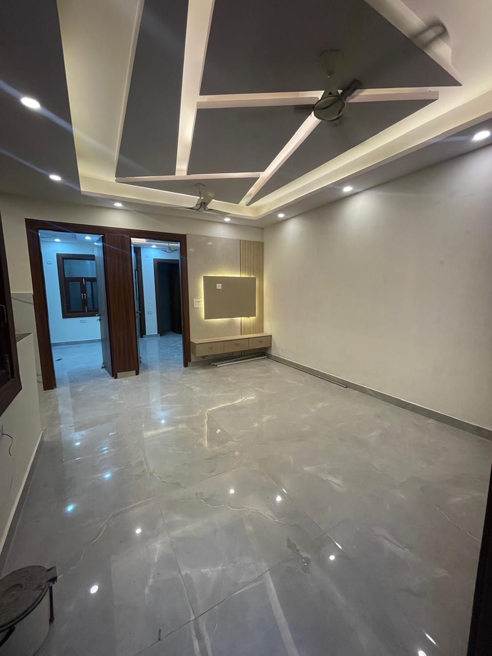 3 BHK Builder Floor For Sale in Shakti Khand 2