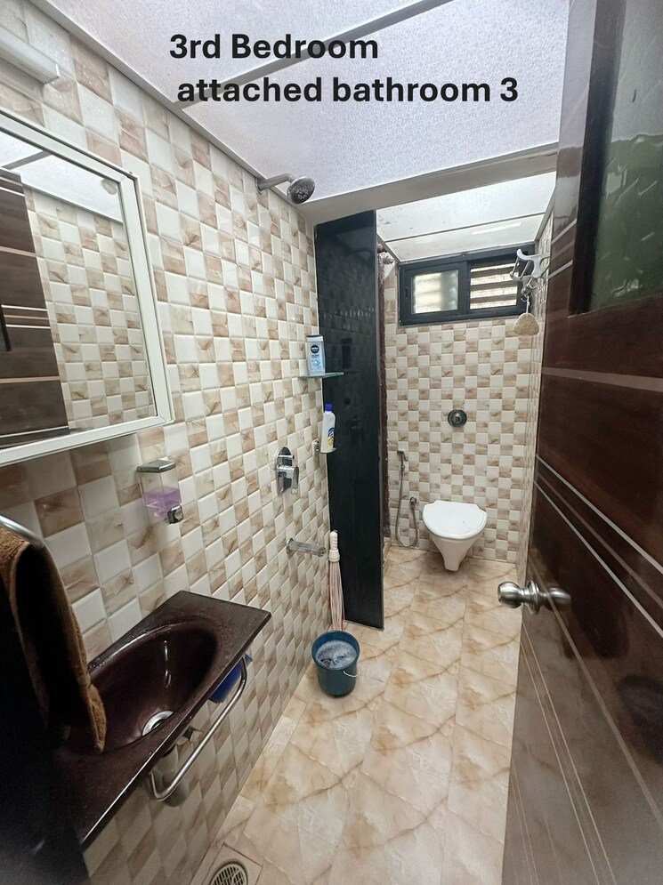 Bathroom, raghunath-vihar 3 Bedroom 1400 Sq.Ft. Apartment In Kharghar Navi Mumbai 8730133