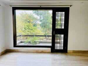 Room in 4 BHK Builder Floor at Jasola – for Sale