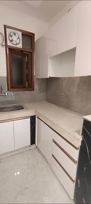 Kitchen in 2.5 BHK Builder Floor at Govindpuri – for Sale