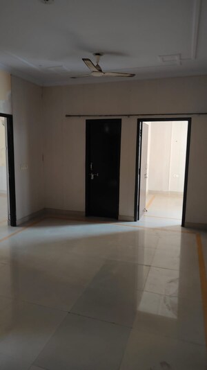 2 BHK Apartment For Sale in Khandari Road