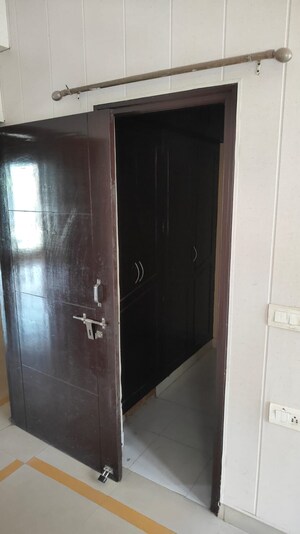  2 BHK Apartment at Khandari Road – for Sale