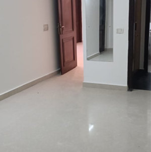 Room in 4 BHK Builder Floor at Greater Kailash I – for Sale