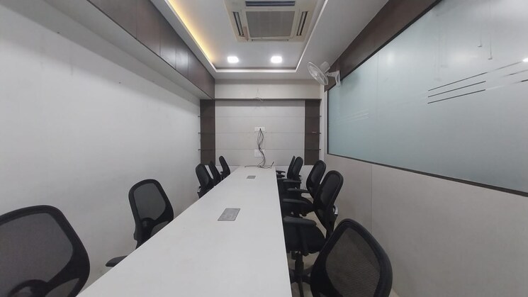 Team Area, netaji subhash place Commercial Office Space 1500 Sq.Ft. In Netaji Subhash Place Delhi 8762121