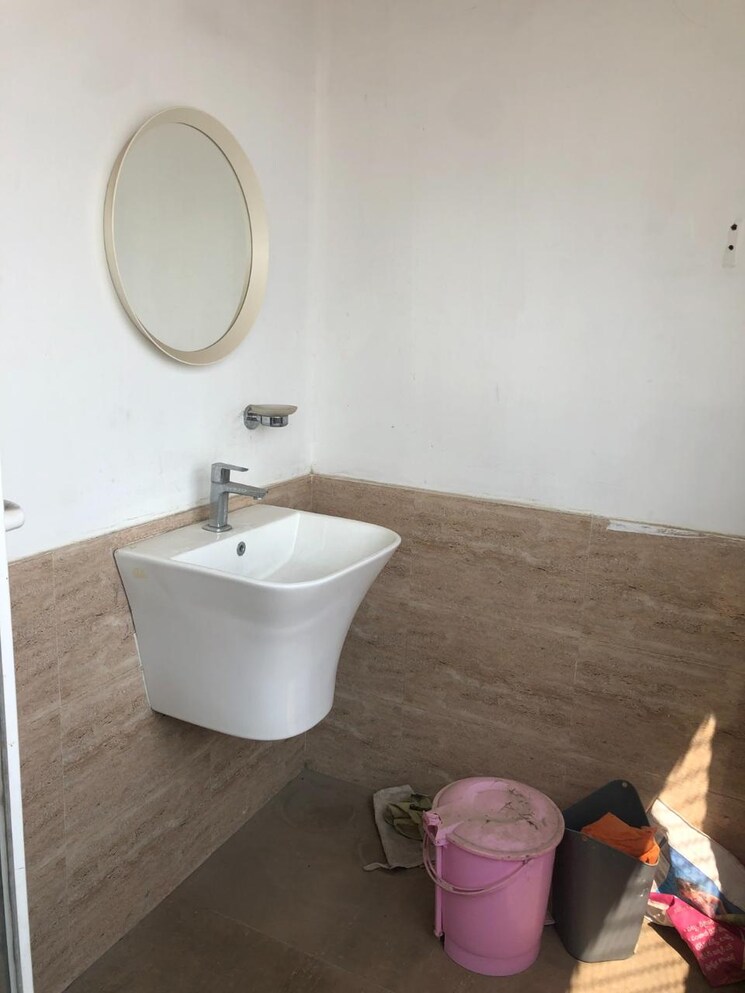 Bathroom, jains-carlton-creek 3 Bedroom 1834 Sq.Ft. Apartment In Khajaguda Hyderabad 8762133