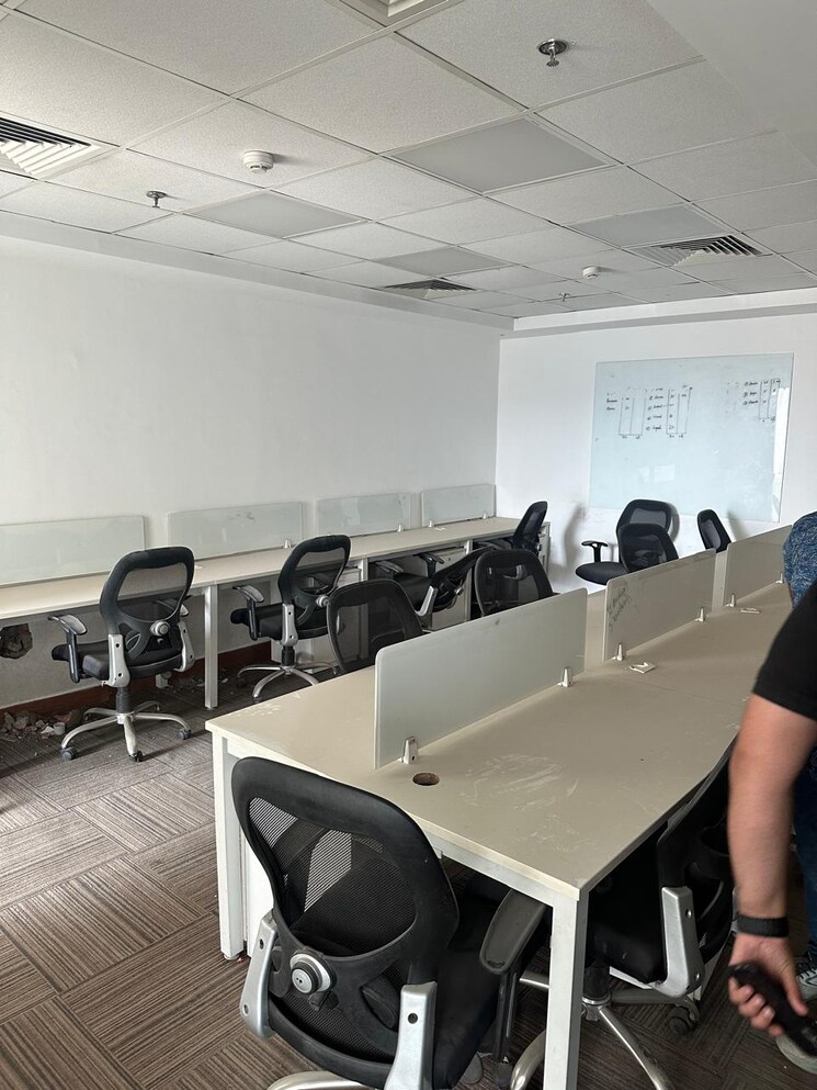 Team Area, jmd-megapolis Commercial Office Space 948 Sq.Ft. In Sector 48 Gurgaon 8762132