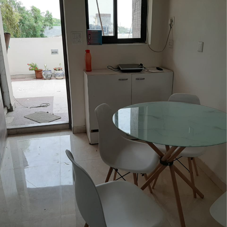 Living Room, kalkaji 1.5 Bedroom 1200 Sq.Ft. Builder Floor In Kalkaji Delhi 8762135