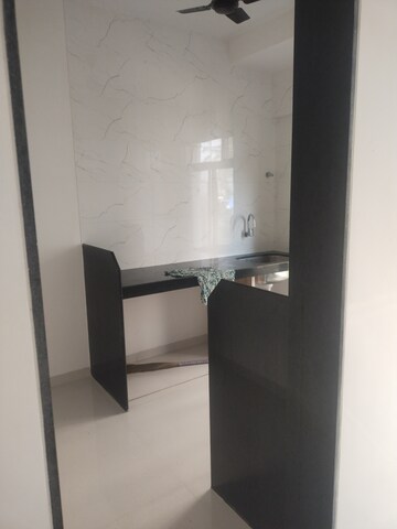 Bathroom in 1.5 BHK Apartment at Drushti Sapphire, Ghatkopar East – for Rent