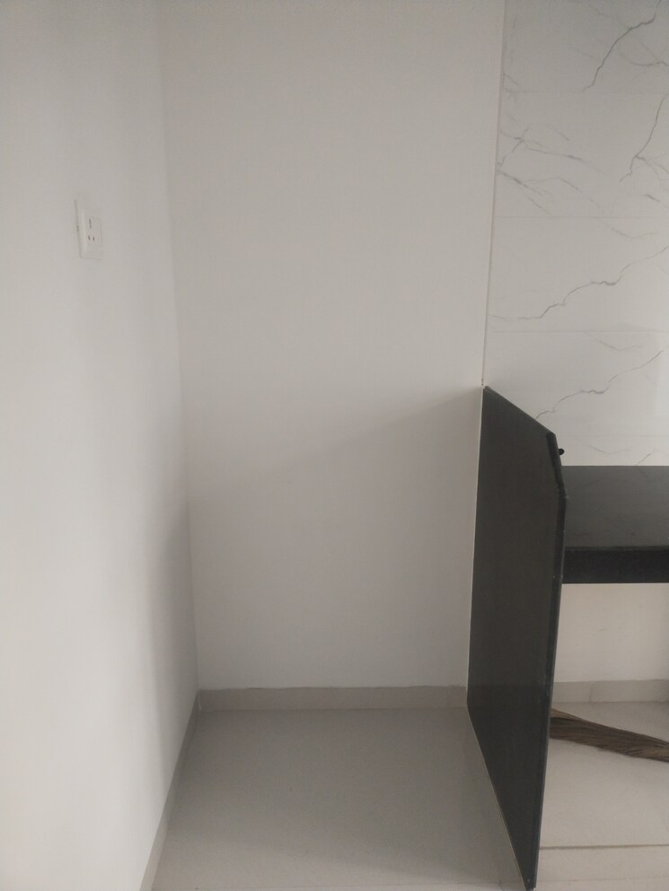 Room, drushti-sapphire 1.5 Bedroom 518 Sq.Ft. Apartment In Ghatkopar East Mumbai 8762146