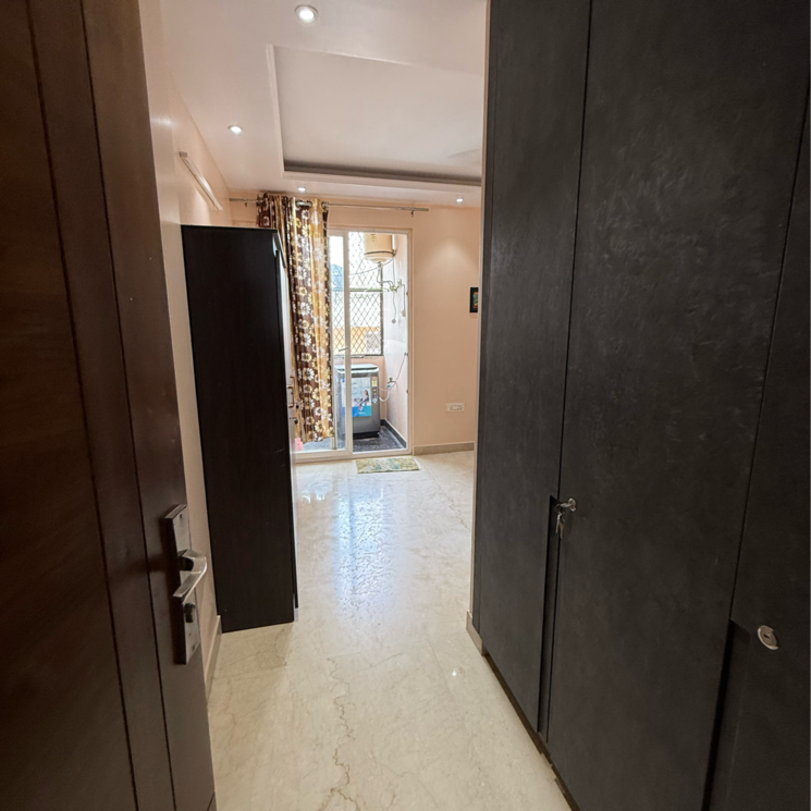 Master Bedroom, lajpat nagar i 2 Bedroom 1000 Sq.Ft. Builder Floor In Lajpat Nagar I Delhi 8762155