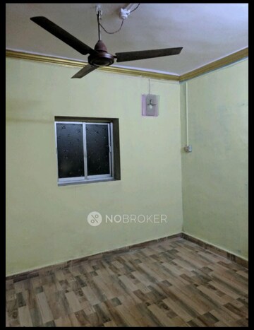 Room in 1 BHK Apartment at Maharashtra Unnati CHS, Kurla – for Rent