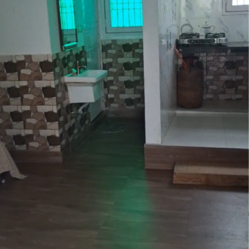 Bedroom in 1 RK Builder Floor at Chittaranjan Park – for Rent