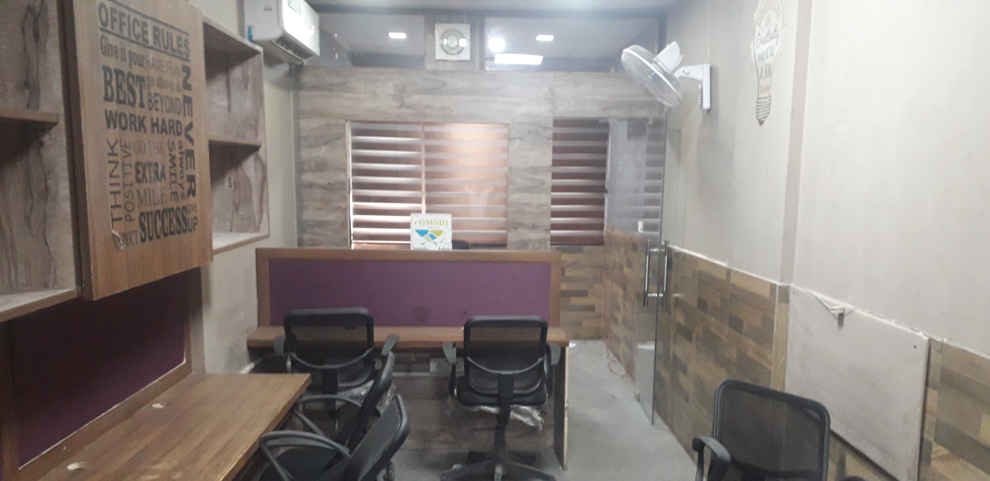 Office Space For Rent in Netaji Subash Place 