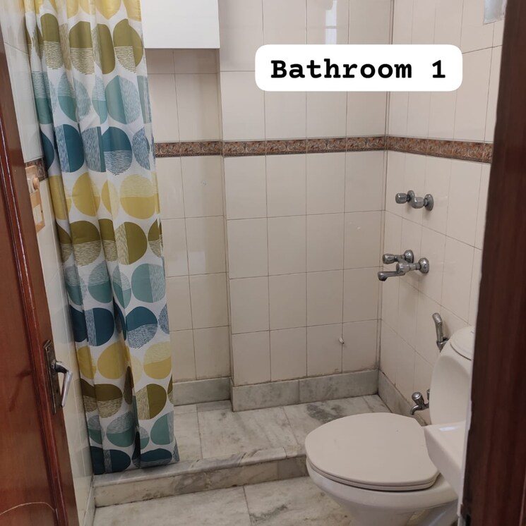Bathroom, vikram nagar 3 Bedroom 1550 Sq.Ft. Builder Floor In Vikram Nagar Delhi 8762164
