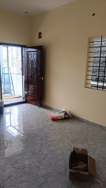 Room in 2 BHK Villa at Hosur Krishnagiri rd – for Sale