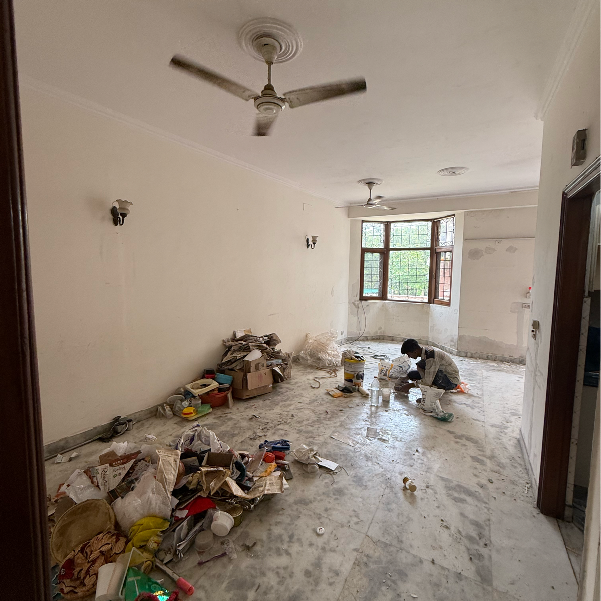 2 BHK + Pooja Room Builder Floor For Rent in Chittaranjan Park