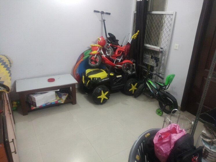  Parking, ashiana-upvan 4 Bedroom 1825 Sq.Ft. Apartment In Ahinsa Khand 2 Ghaziabad 8762217