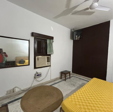 Bedroom in 2 BHK Builder Floor at Kalkaji – for Rent