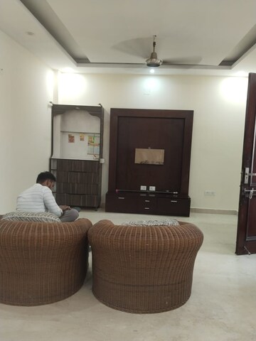 Living Room in 3 BHK Builder Floor at Palam Vihar Residents Association, Palam Vihar – for Rent