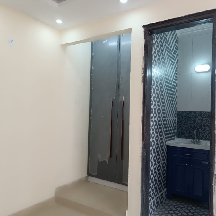 Room, kalkaji 2 Bedroom 1000 Sq.Ft. Builder Floor In Kalkaji Delhi 8762231
