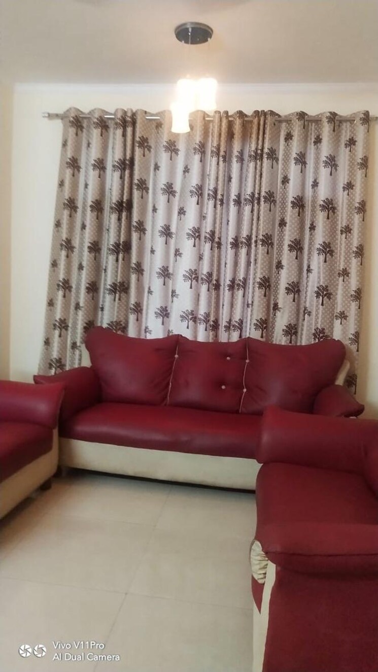 Living Room, penta-homes 2 Bedroom 1000 Sq.Ft. Apartment In Vip Road Zirakpur 8762239