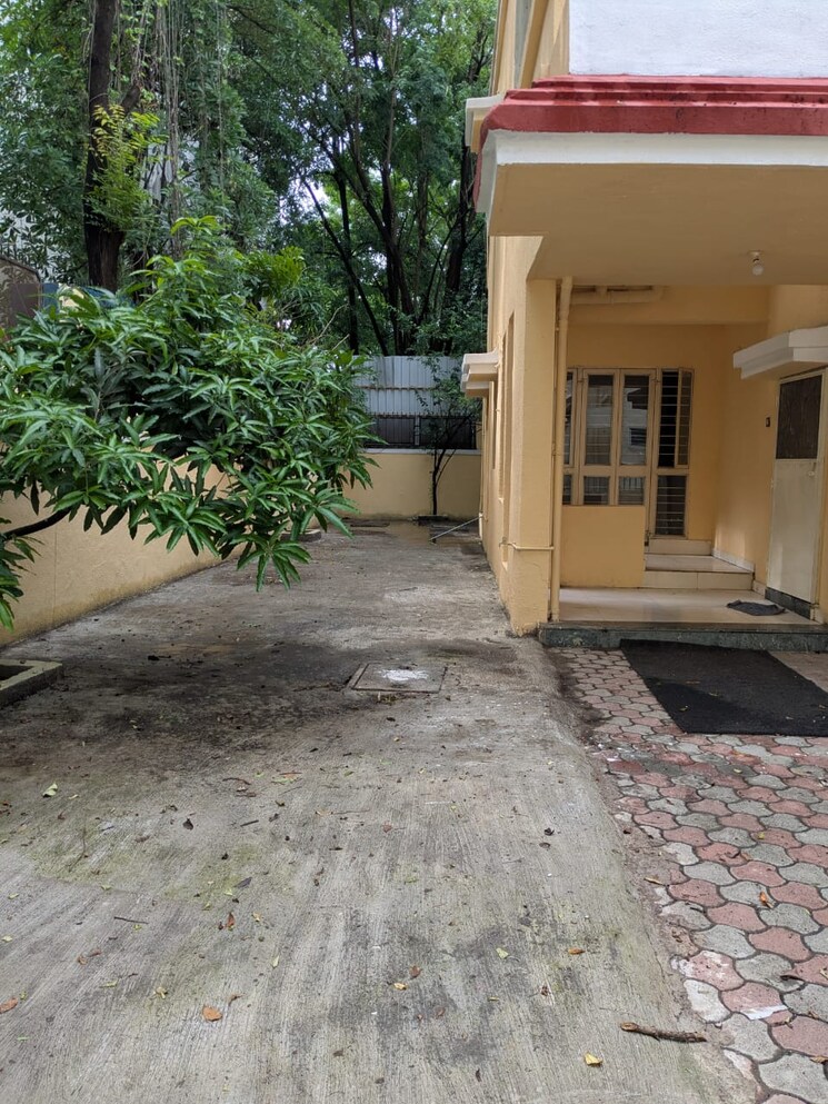  Parking, wadhwani-mayureshwar-sai-nisarg-park-chs 3.5 Bedroom 3000 Sq.Ft. Villa In Pimple Saudagar Pune 8762263