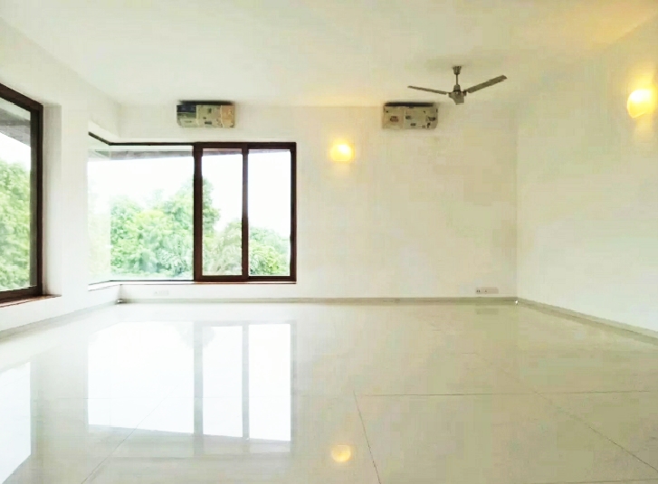 4 BHK + Servant Room Builder Floor For Rent in Panchsheel Park