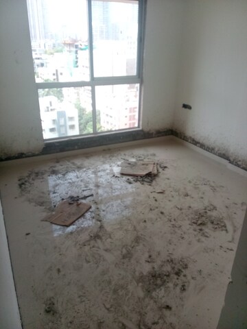 Room in 1 BHK Apartment at Sushanku Avenue 36, Goregaon West – for Sale