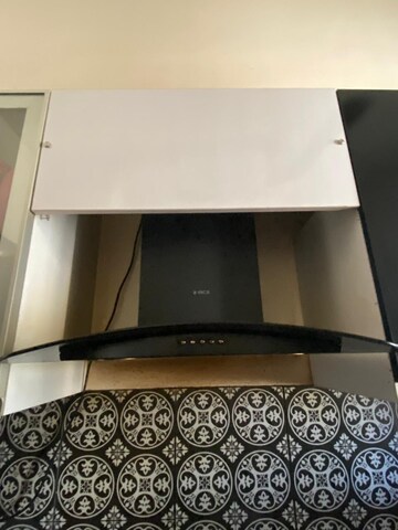 Furnished Amenities in 2 BHK Apartment at Lodha Amara, Kolshet Road – for Rent