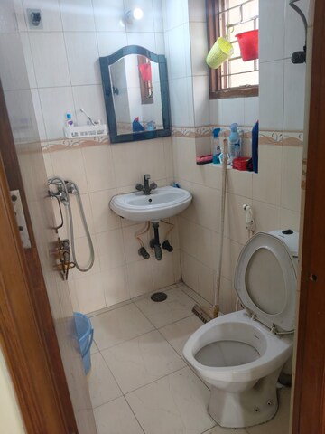 Bathroom in 1 RK Independent House at Sector 56 – for Rent