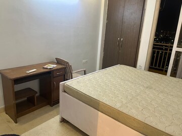 2 BHK Apartment For Rent in H R Buildcon Elite Homz, Sector 77