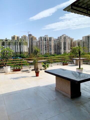 3.5 BHK Independent House – Exterior View View at RWA Apartments Sector 72, Sector 72 - for Rent